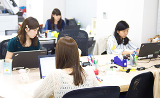 ①ユーザー参加型のものづくりをしていること。